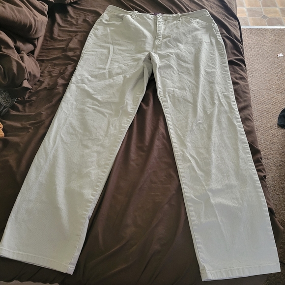 Gloria Vanderbilt Amanda Pants Womans 16 - Picture 1 of 7